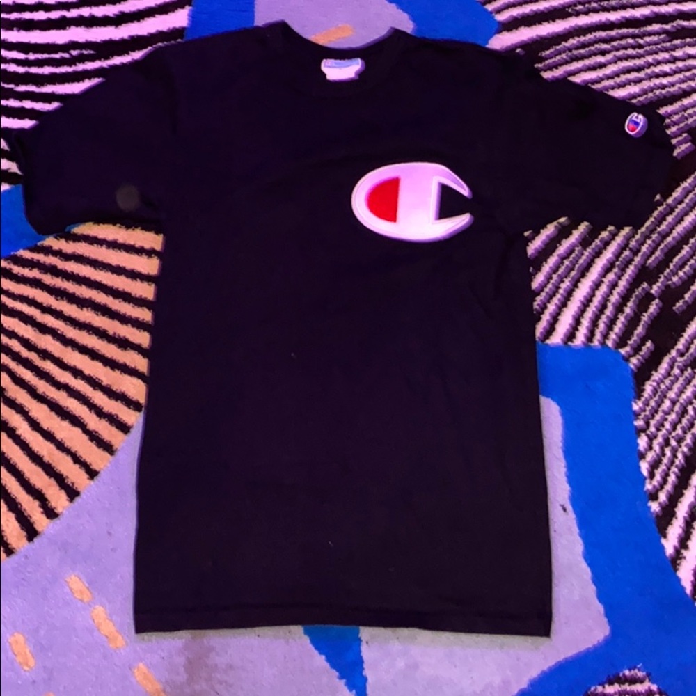 black champion tshirt